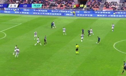 1635686595532013073.gif