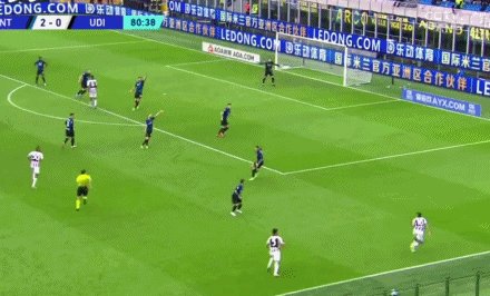 1635686598809071547.gif